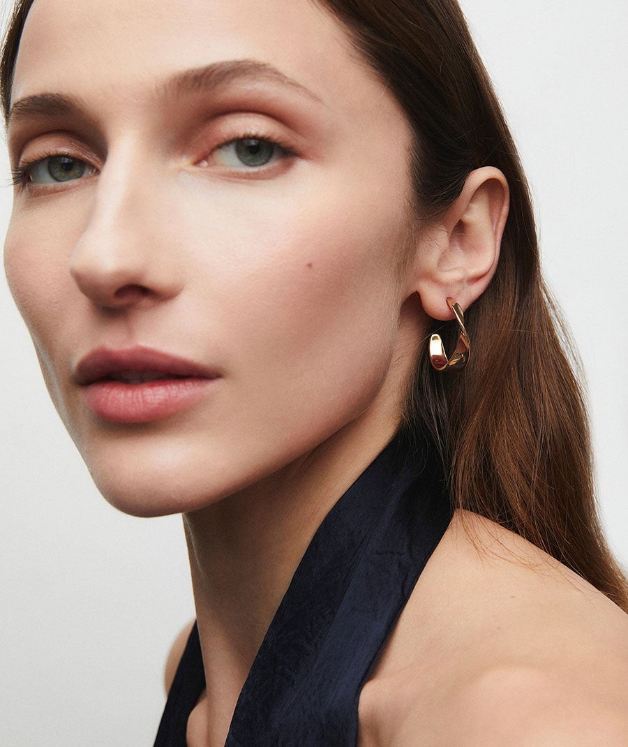 Earrings irregular hoop 6mm Barbara