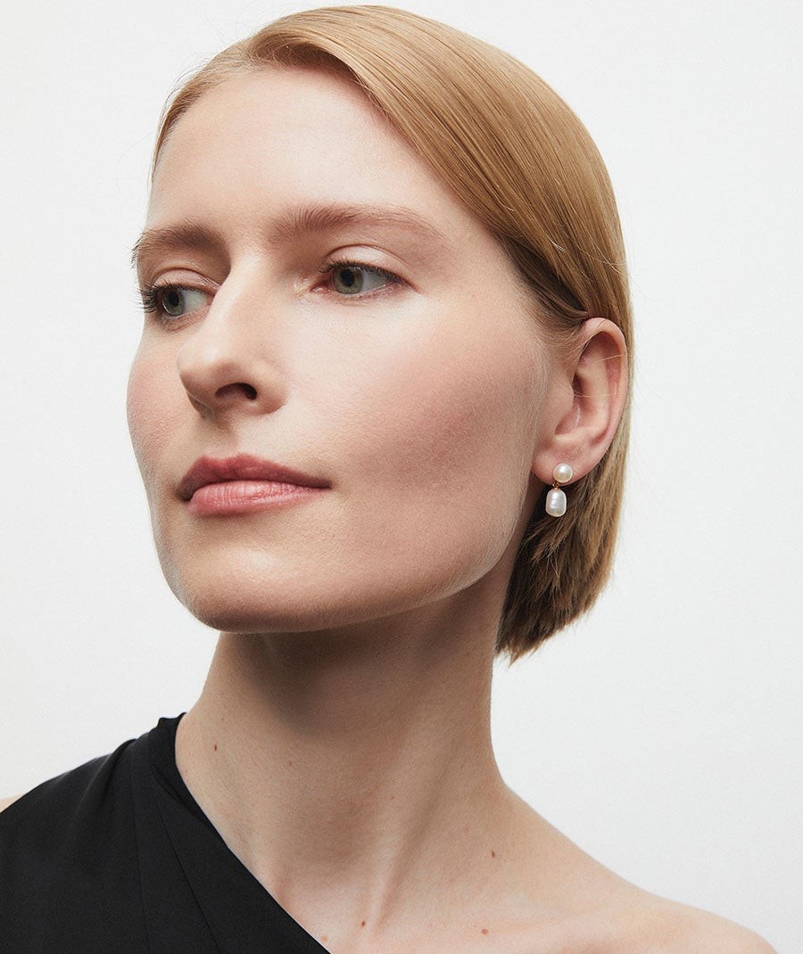 Earrings long Mila with white cultured pearls