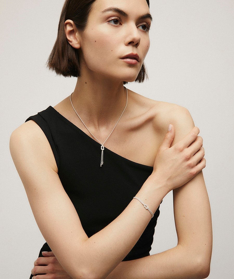 Collar nudo