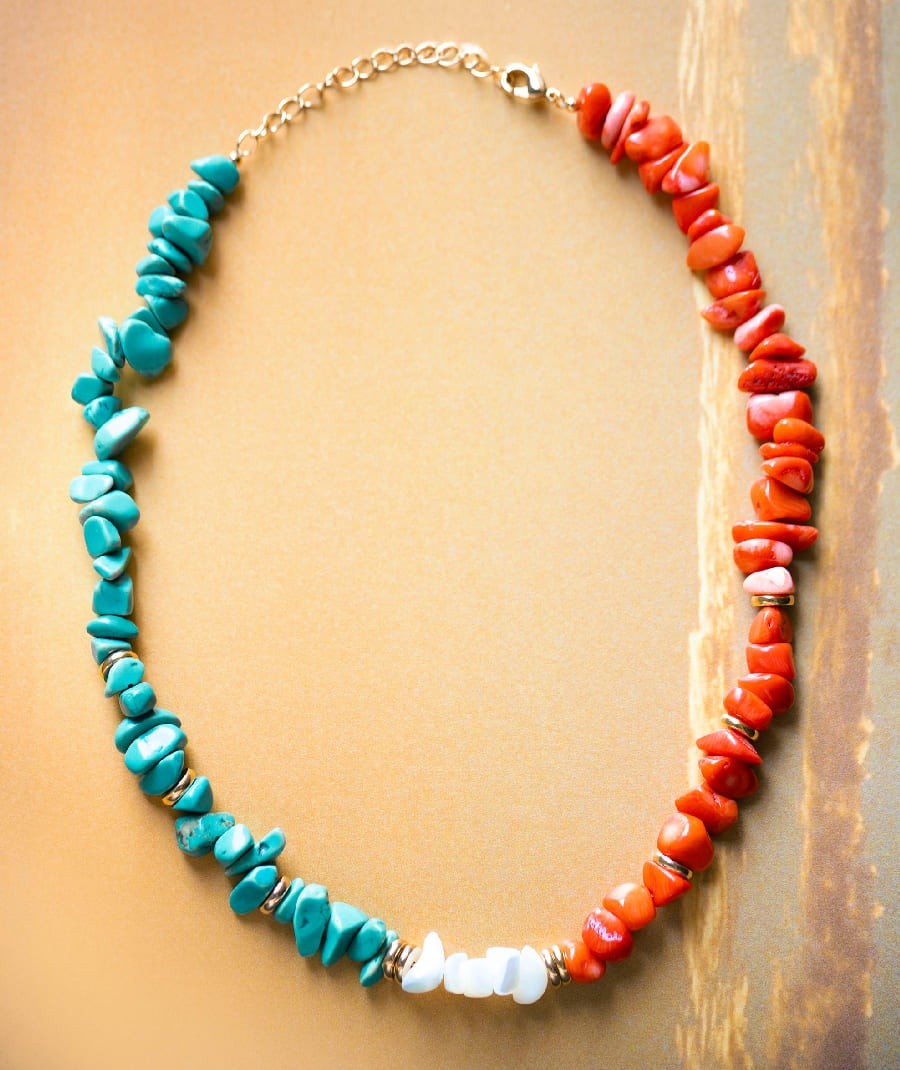 Necklace multicolor Illeta with combined natural stones