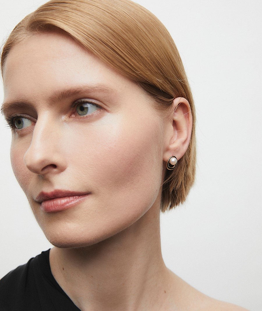 Earrings sphere Glassé with white cultured pearl
