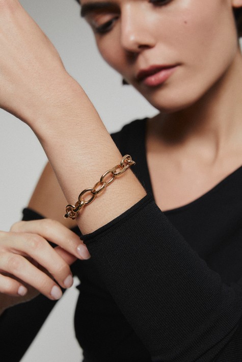 Gold-plated bracelets ideal for wearing on special occasions